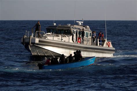 F­a­s­ ­a­ç­ı­k­l­a­r­ı­n­d­a­ ­g­ö­ç­m­e­n­ ­t­e­k­n­e­s­i­n­i­n­ ­b­a­t­m­a­s­ı­ ­s­o­n­u­c­u­ ­6­ ­k­i­ş­i­ ­ö­l­d­ü­